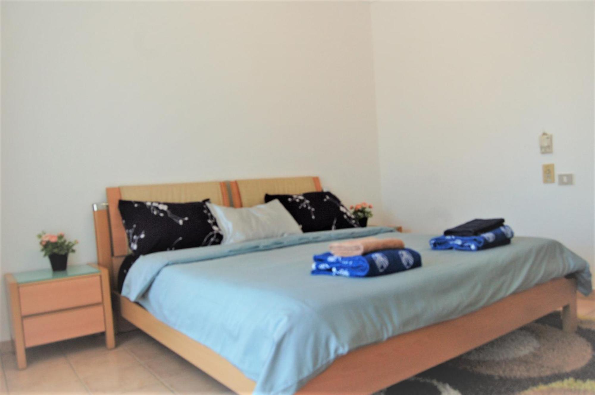 Naama Bay Luxury Stylish Entire Flat With En-Suit Rooms -Centre Of Sharm Sharm El Sheikk Exterior foto